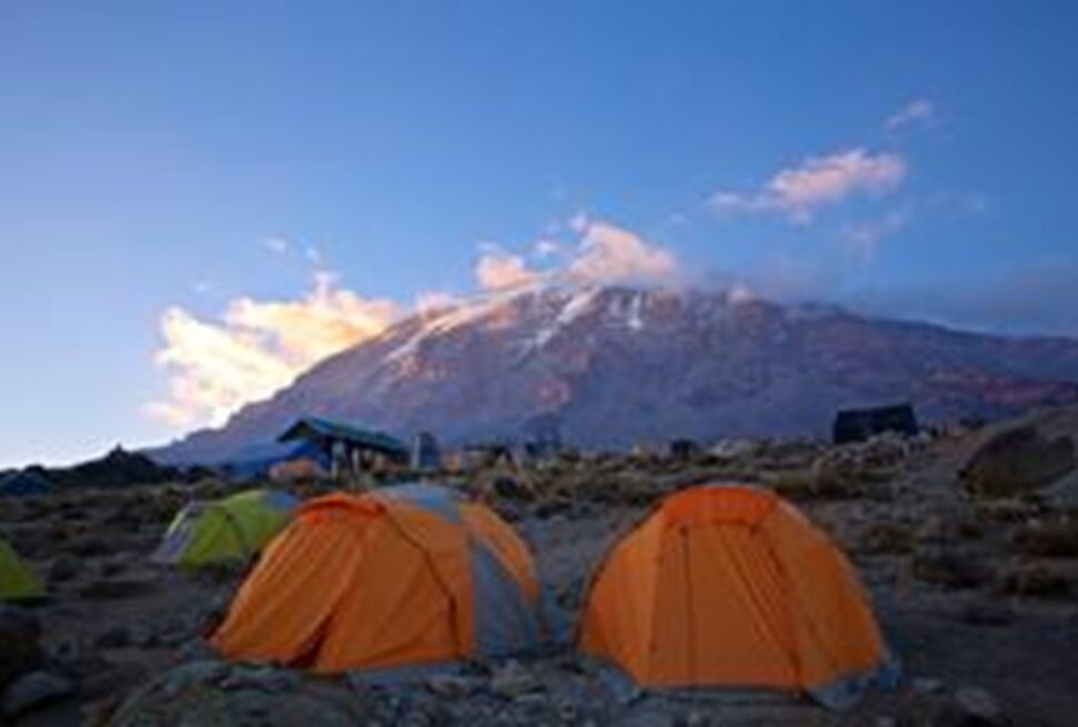 Ascension du Mont Kilimandjaro : Préparation pour le Toit de l'Afrique