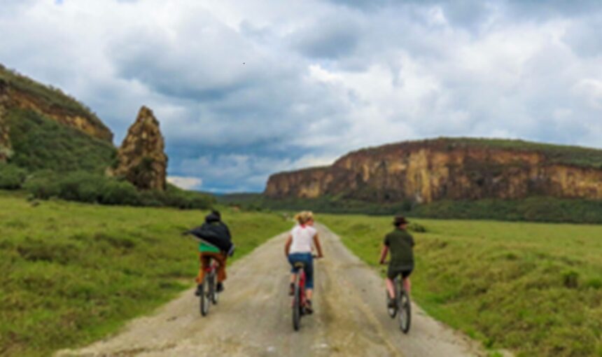 Faire du vélo à Hell’s Gate : un safari riche en adrénaline