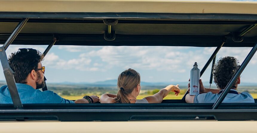 Pourquoi Réserver un Safari en Groupe au Kenya ?