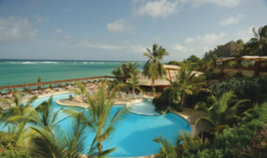 Hôtels de Luxe Kenya : 7 Expériences Inoubliables pour un Safari et une Escapade Côtière en 2025