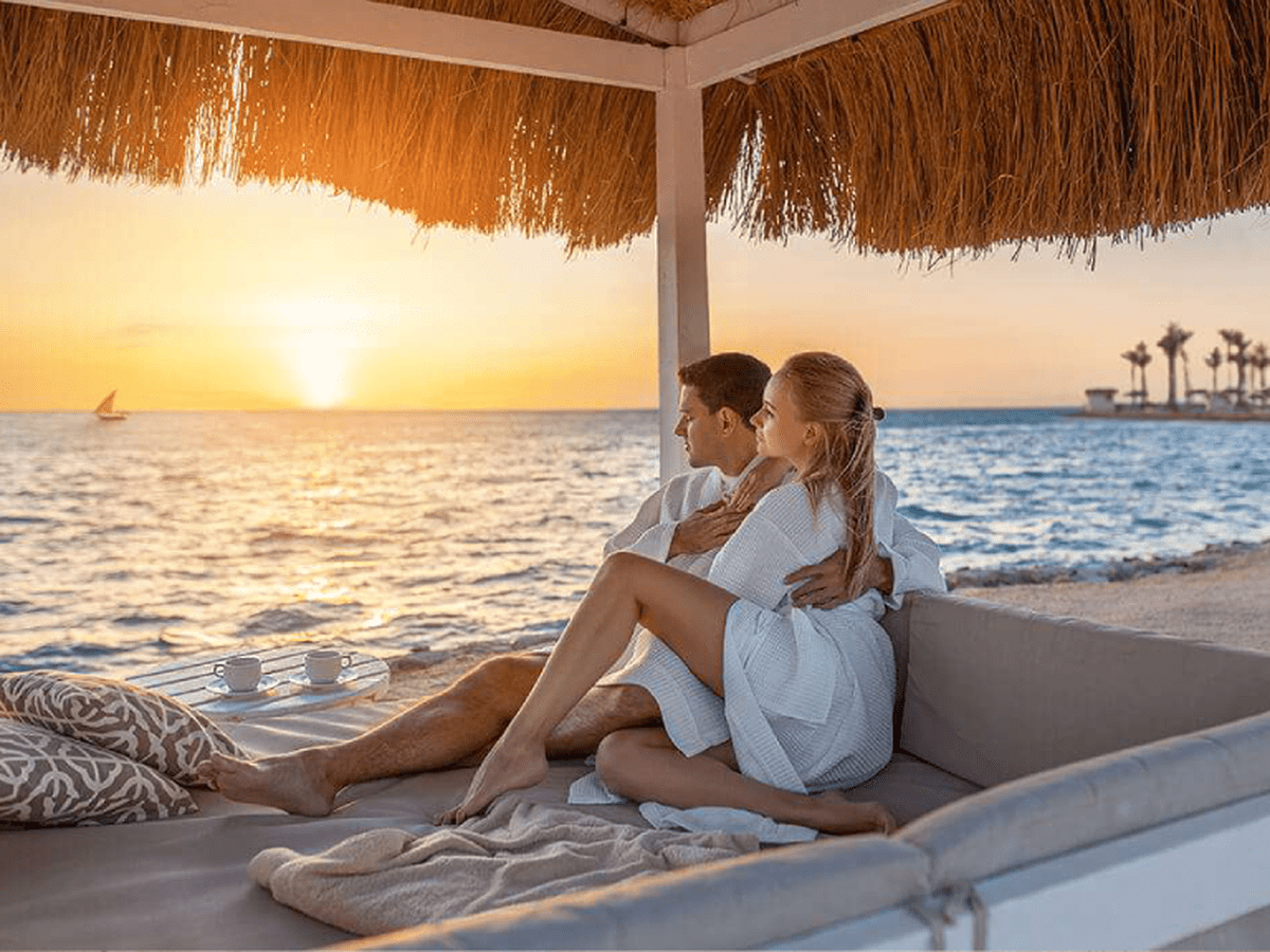 croisières au coucher du soleil, dîners sur la plage